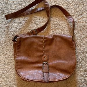 Claire’s brown crossbody